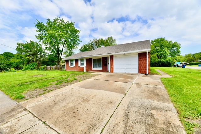 8704 Montery Road, Indianapolis, IN 46226