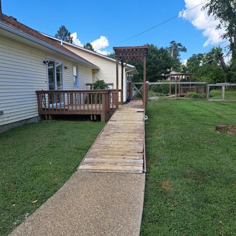 2783 Old Whitley Road, London, KY 40744