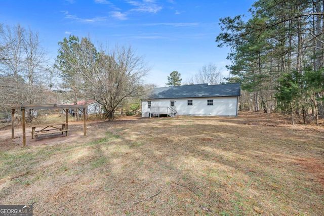 585 Pendergrass Drive, Statham, GA 30666