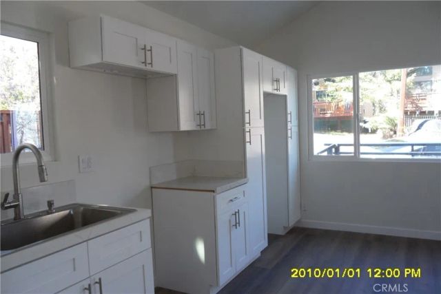 871 Maple, Sugarloaf, CA 92386