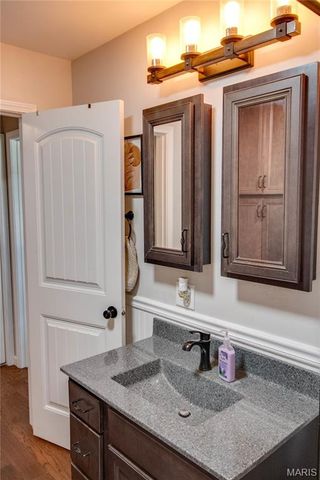 6607 Wenzel Road, Alton, IL 62002