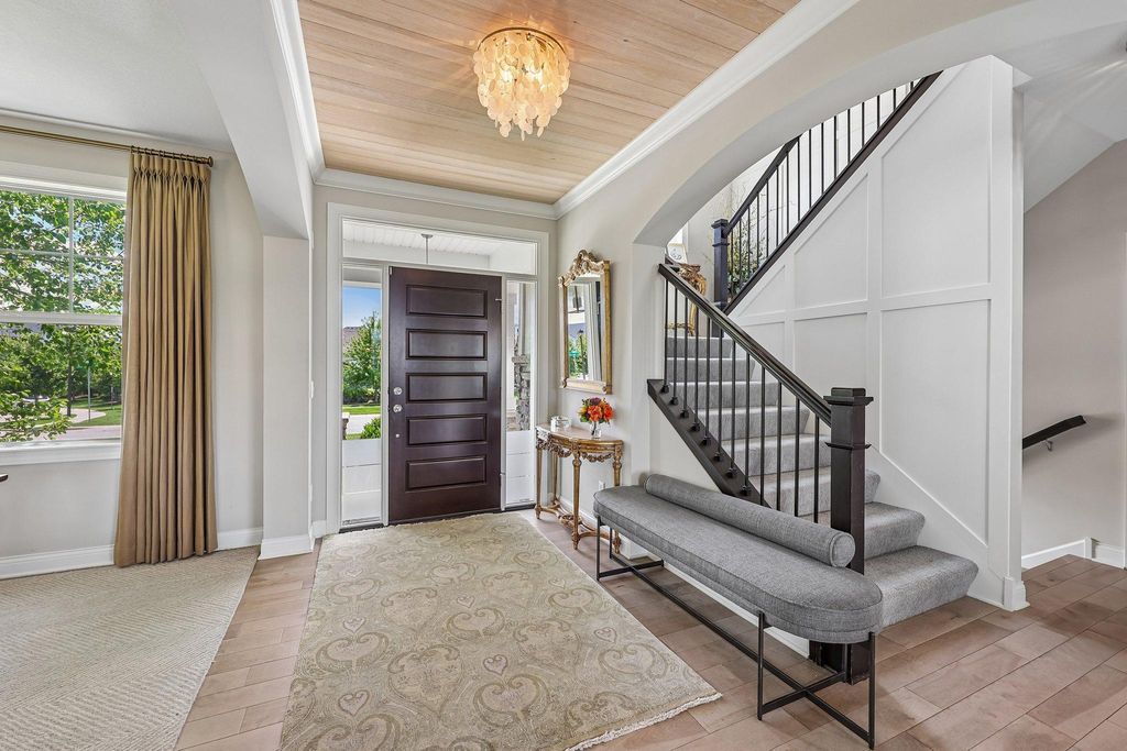 9058 Bur Oak Road, Woodbury, MN 55129 — photo 3