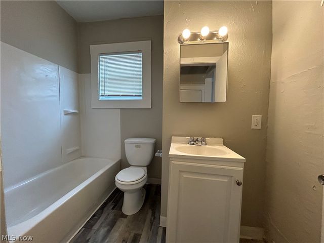 11125 Forest Avenue, Cleveland, OH 44104