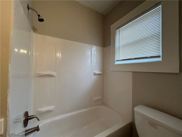 11125 Forest Avenue, Cleveland, OH 44104