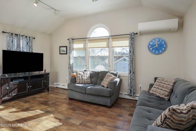 928 Park Place, Red Bank, NJ 07701