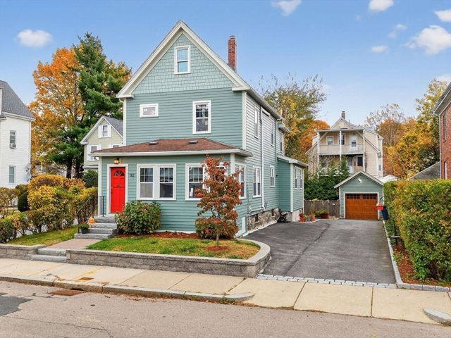 92 Roslindale Ave, Boston, MA 02131