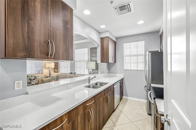 4633 Estero BLVD 201, Fort Myers Beach, FL 33931