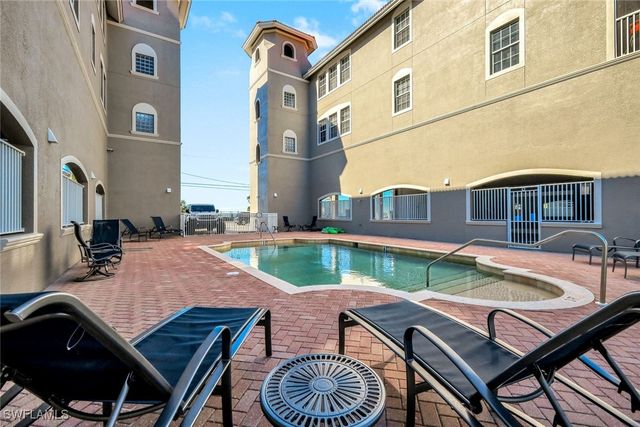 4633 Estero BLVD 201, Fort Myers Beach, FL 33931