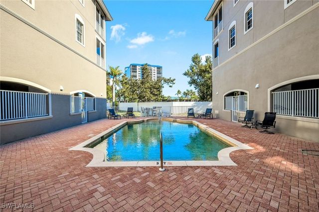 4633 Estero BLVD 201, Fort Myers Beach, FL 33931