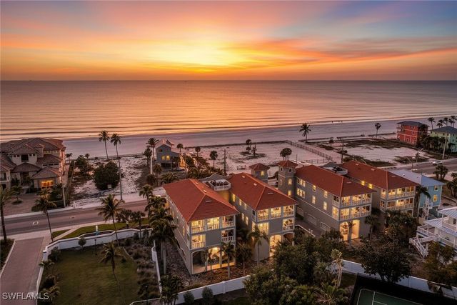 4633 Estero BLVD 201, Fort Myers Beach, FL 33931