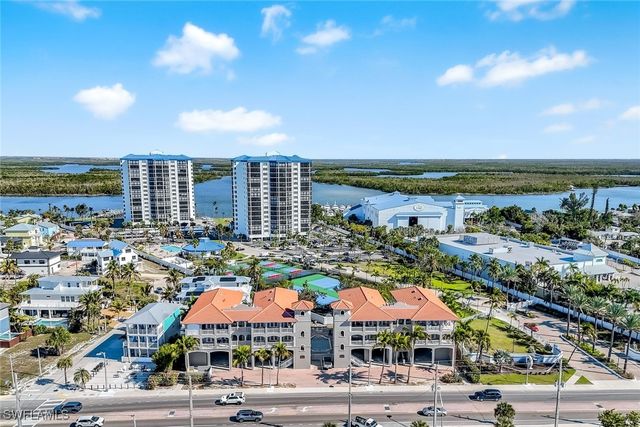 4633 Estero BLVD 201, Fort Myers Beach, FL 33931