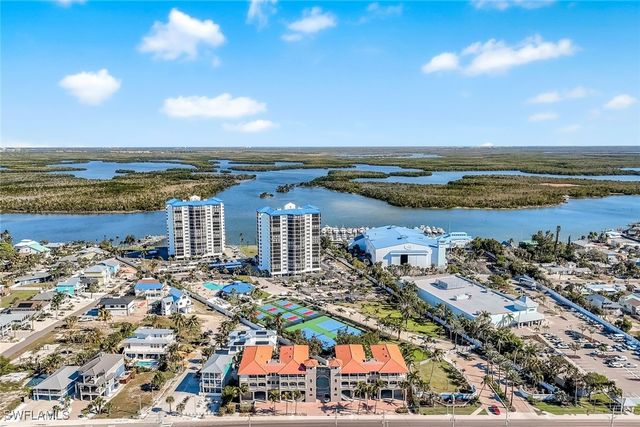 4633 Estero BLVD 201, Fort Myers Beach, FL 33931