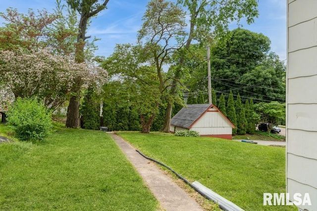 2308 18TH Avenue, Moline, IL 61265