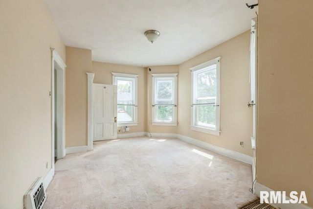 2308 18TH Avenue, Moline, IL 61265