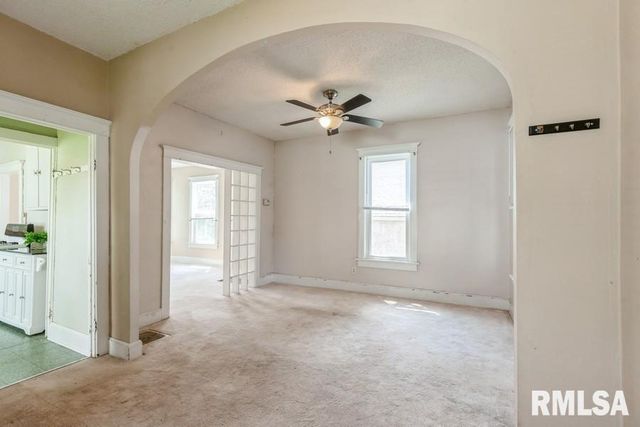 2308 18TH Avenue, Moline, IL 61265