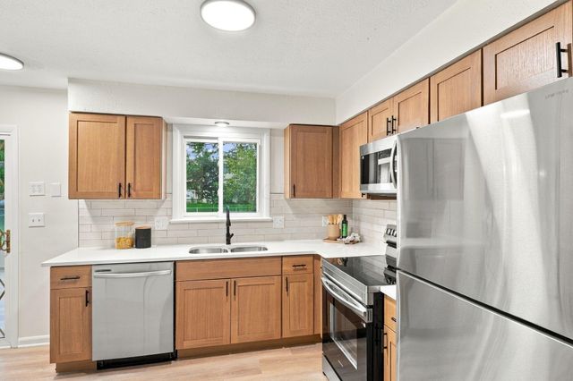 2656 Heidelberg Drive, Lancaster, OH 43130