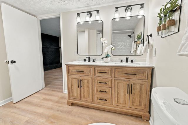 2656 Heidelberg Drive, Lancaster, OH 43130