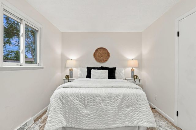2656 Heidelberg Drive, Lancaster, OH 43130