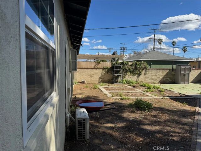 22138 Cantlay, Canoga Park, CA 91303