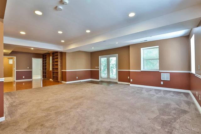 6466 Winding Oaks Drive, Liberty Twp, OH 45044