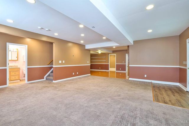 6466 Winding Oaks Drive, Liberty Twp, OH 45044