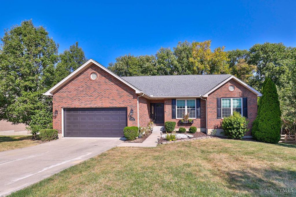 6466 Winding Oaks Drive, Liberty Twp, OH 45044