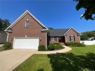 404 Windover Drive, Raeford, NC 28376