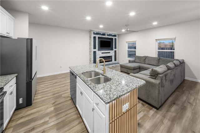 32 Huntley Trace, Hoschton, GA 30548