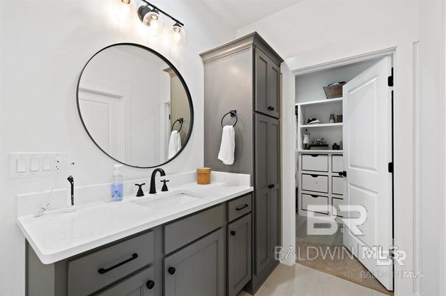 2 Lafayette Drive, Fairhope, AL 36532