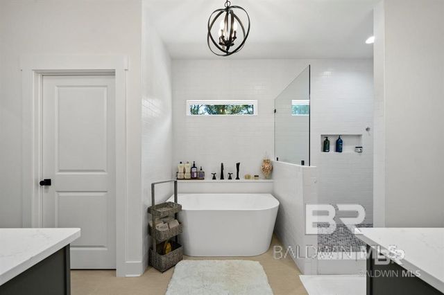 2 Lafayette Drive, Fairhope, AL 36532