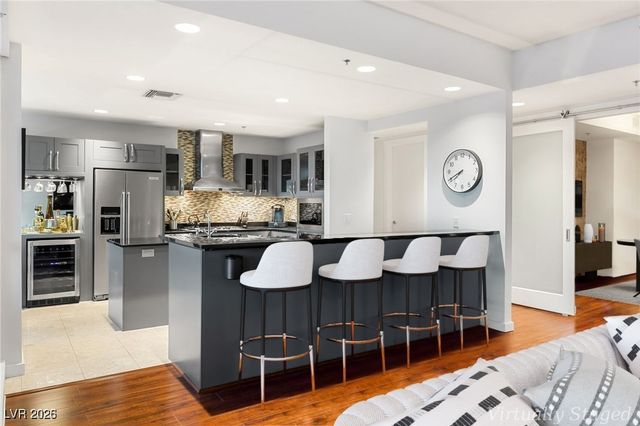 4525 Dean Martin Drive 1906, Las Vegas, NV 89103