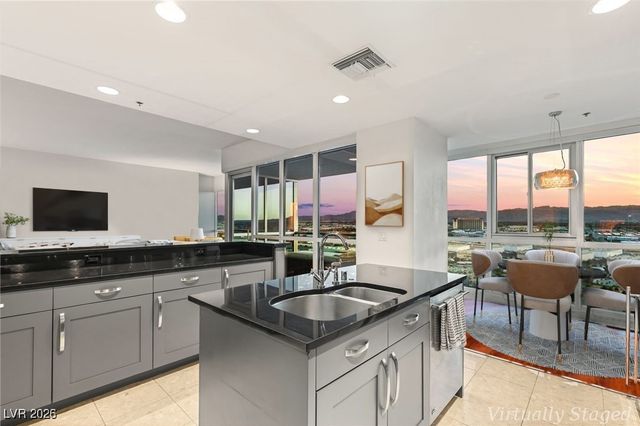 4525 Dean Martin Drive 1906, Las Vegas, NV 89103