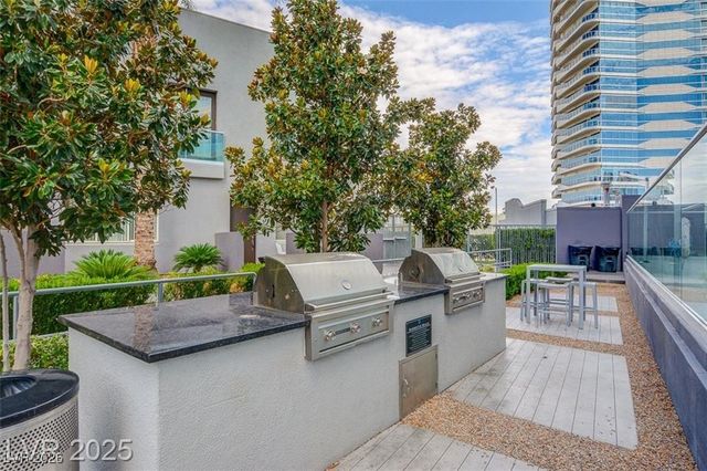 4525 Dean Martin Drive 1906, Las Vegas, NV 89103