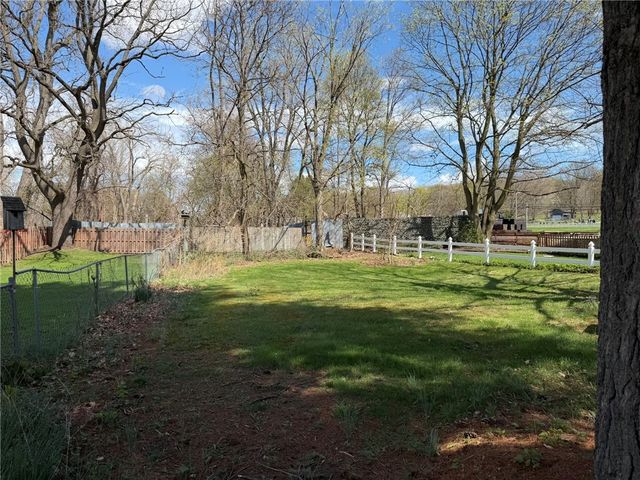 16 Maple Street, Avon, NY 14414