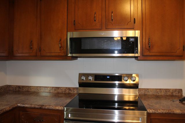 1165 Green Shanty Rd, Tennessee Ridge, TN 37178