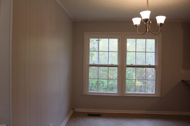 1165 Green Shanty Rd, Tennessee Ridge, TN 37178