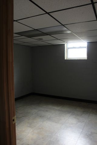 1165 Green Shanty Rd, Tennessee Ridge, TN 37178