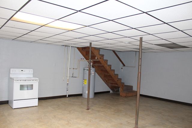 1165 Green Shanty Rd, Tennessee Ridge, TN 37178