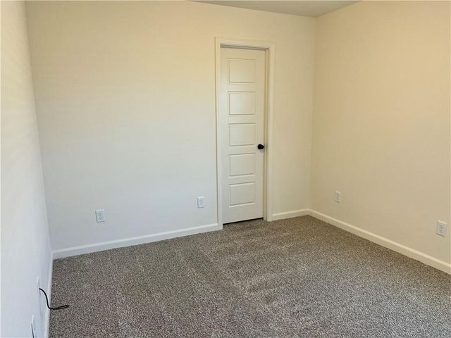 824 Parrot Lane, Siloam Springs, AR 72761