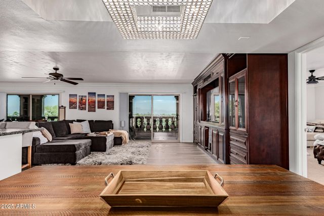 7970 E CAMELBACK Road E 507, Scottsdale, AZ 85251