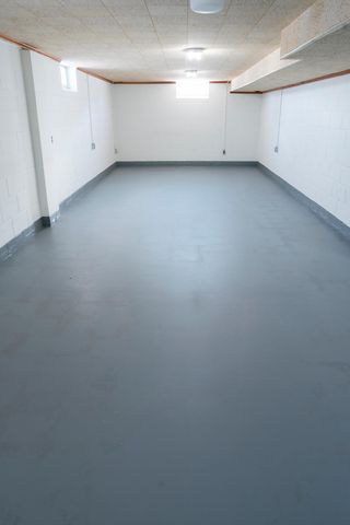 1176 Lawson Avenue E, Saint Paul, MN 55106