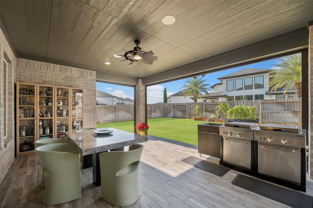 4802 Pecos Ridge Lane, Sugar Land, TX 77479