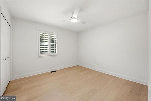 12194 HENDERSON RD, Clifton, VA 20124