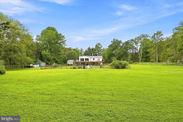 12194 HENDERSON RD, Clifton, VA 20124