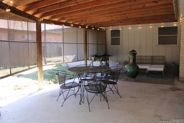 6343 Pickering, Leon Valley, TX 78238