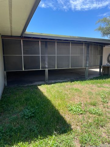 6343 Pickering, Leon Valley, TX 78238