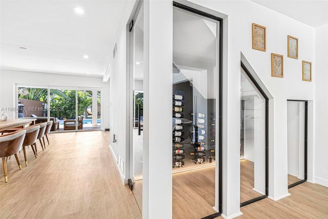 18490 SW 83rd Pl, Cutler Bay, FL 33157