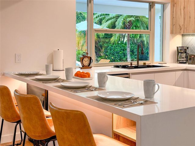 18490 SW 83rd Pl, Cutler Bay, FL 33157