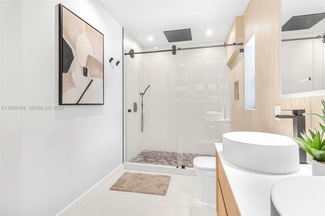 18490 SW 83rd Pl, Cutler Bay, FL 33157