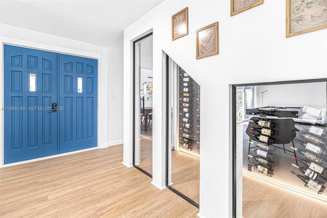 18490 SW 83rd Pl, Cutler Bay, FL 33157